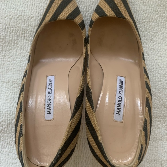 Manolo Blahnik stilletos. Size: 6.5 - Picture 3 of 5